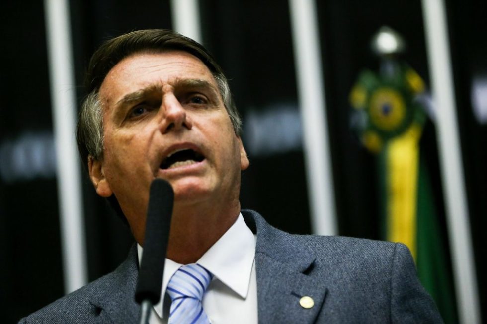 Bolsonaro precisa mostrar ‘emocional’, diz Eunício