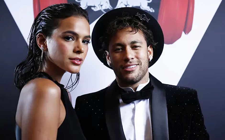 Bruna Marquezine se despede de Neymar