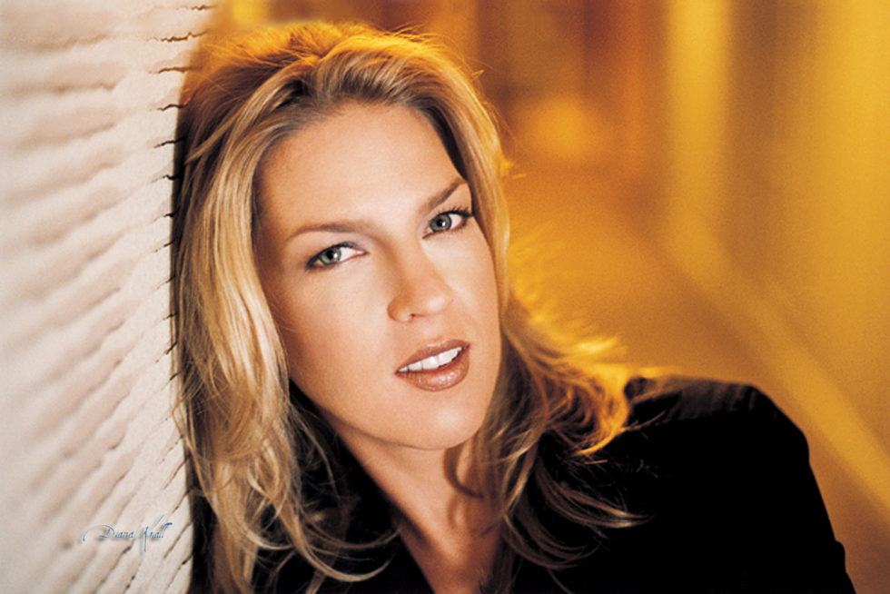 Diana Krall faz três shows no Brasil em abril