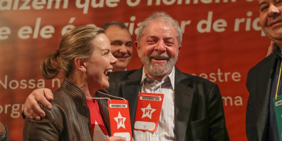 Por ‘engano’, PT diz não reconhecer eleição sem Lula