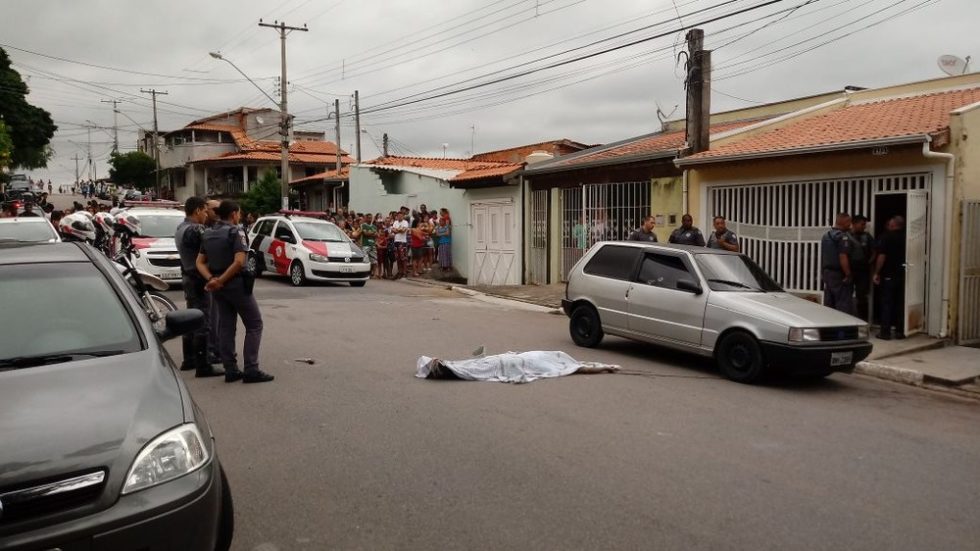 Homem mata duas filhas e comete suicídio no interior