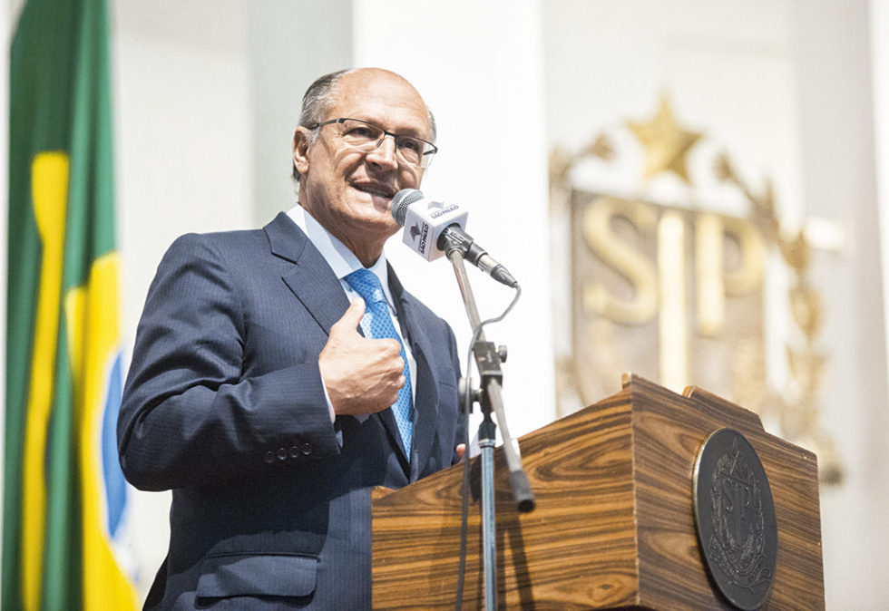 PSDB deve ter candidato próprio em SP, diz Alckmin