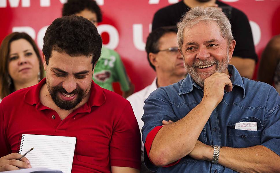 Com aval de Lula, Boulos se filia ao PSOL
