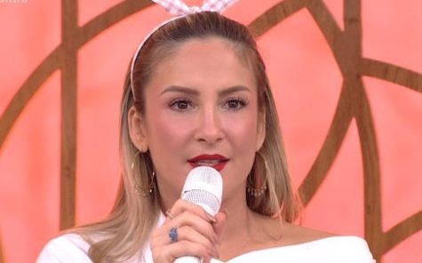 Claudia Leitte provoca polêmica no “Encontro”