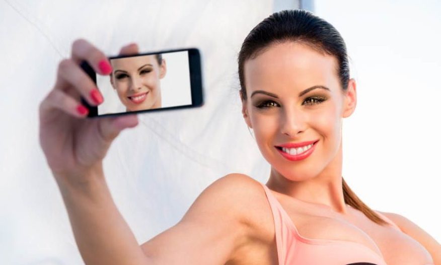 Estudo: Selfies fazem nariz parecer 30% mais largo