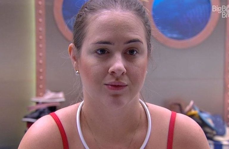 Jovem tatua nome de participante do BBB18