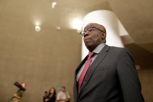 PSB cobra mais ‘entrosamento’ de Joaquim Barbosa