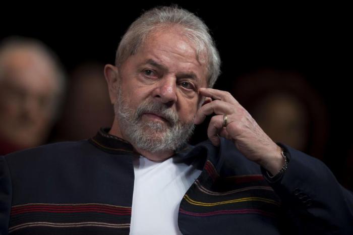 Lula alega ‘subsistência’ e pede a Moro o desbloqueio de seus bens