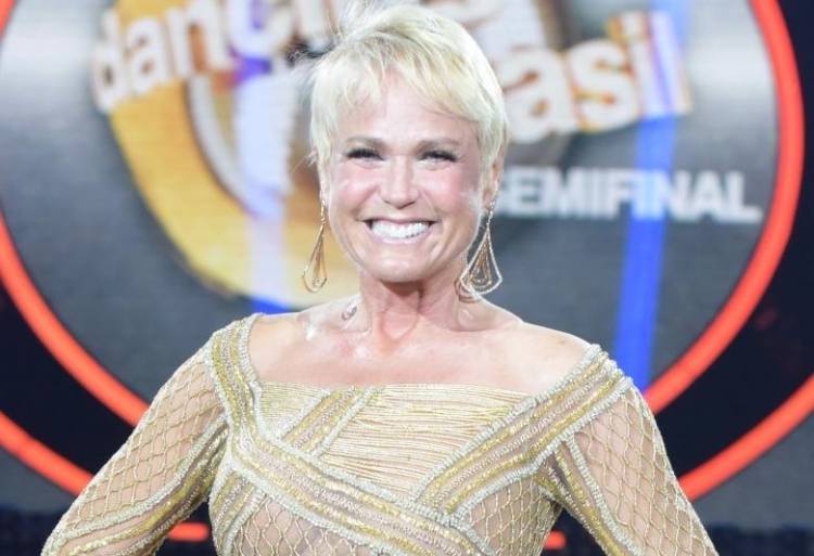 Xuxa quebra pé e lamenta: ‘Queria dançar muito’