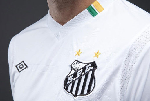 Santos divulga novo uniforme e lança escritório em São Paulo