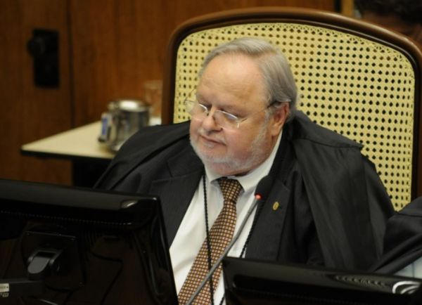 Felix Fischer nega habeas corpus a Lula