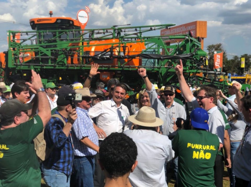 Bolsonaro é recebido com aplausos e gritos de “mito” na Agrishow