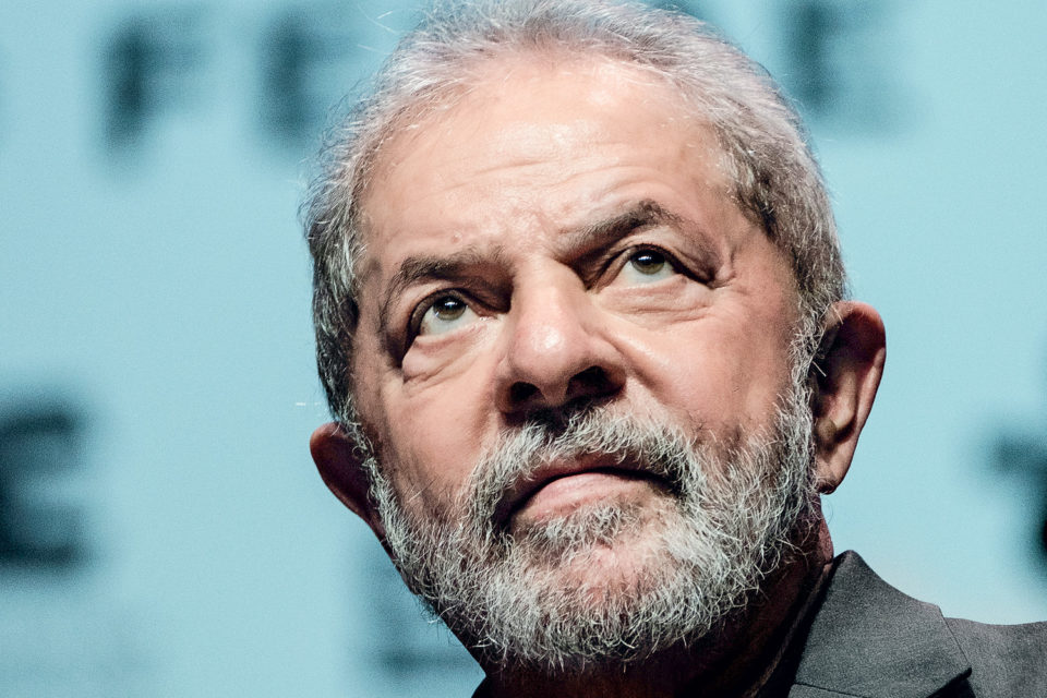 Lula diz que continua desafiando a Lava Jato