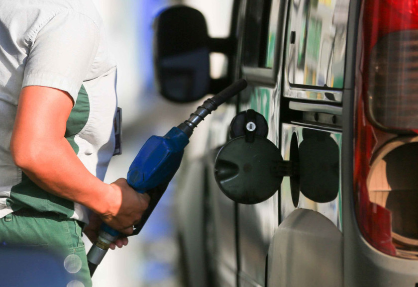 Petrobras anuncia alta no preço da gasolina e do diesel