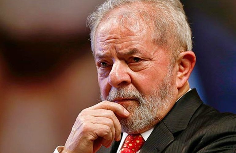 Comissão do Senado visita Lula nesta terça-feira