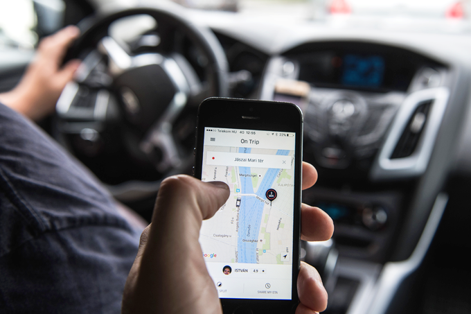 Uber agora permite pedir carro sem aplicativo