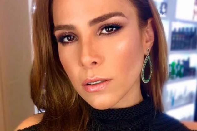 Wanessa Camargo machuca pescoço durante gravação de novo clipe