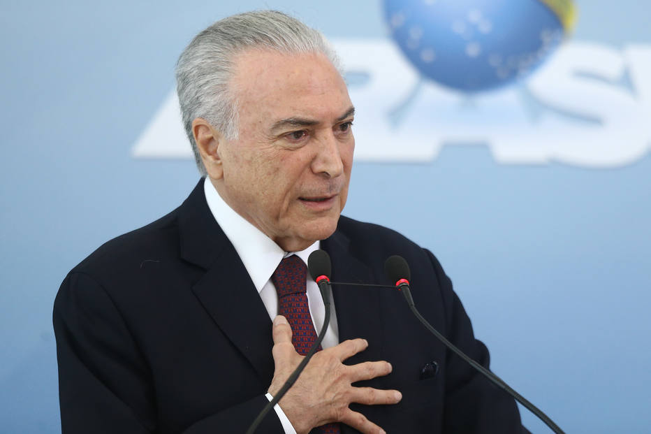 Temer quer retomar PEC da Previdência após eleição