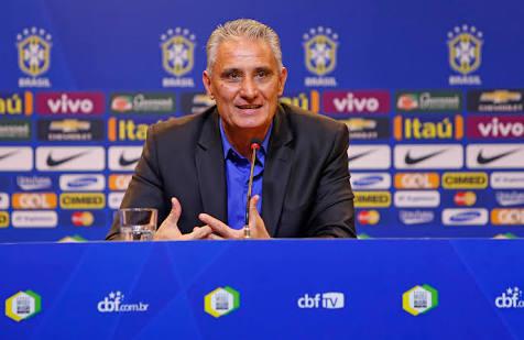 Sem Daniel Alves, Tite anuncia lista da Copa nesta segunda