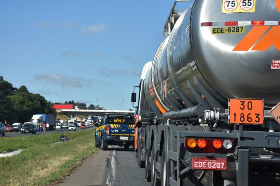 Interrupções em rodovias aumentam para 616