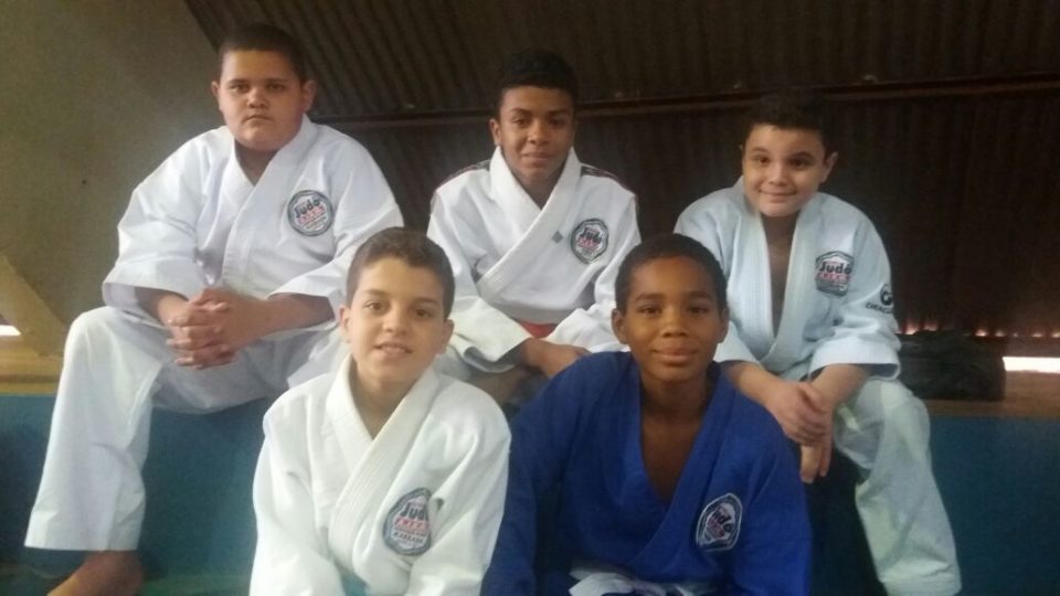 Equipe de judô de Marília ganha seis medalhas em Fernandópolis