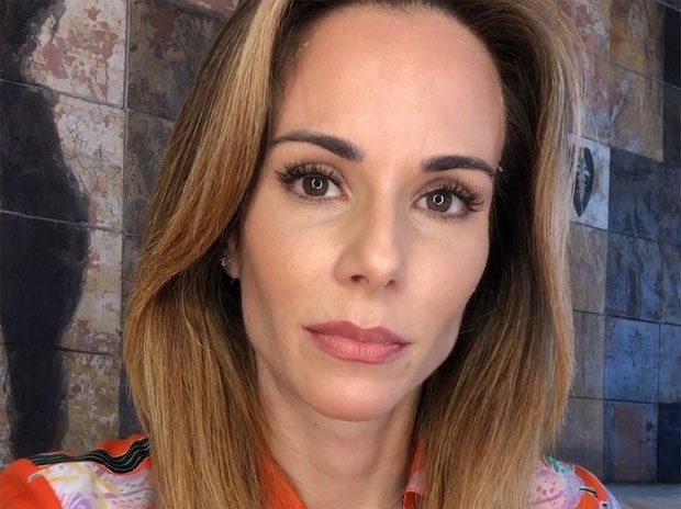 Ana Furtado revela luta contra câncer de mama