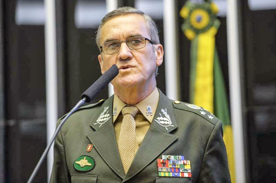 Ação do Exército será com base na Constituição, diz comandante