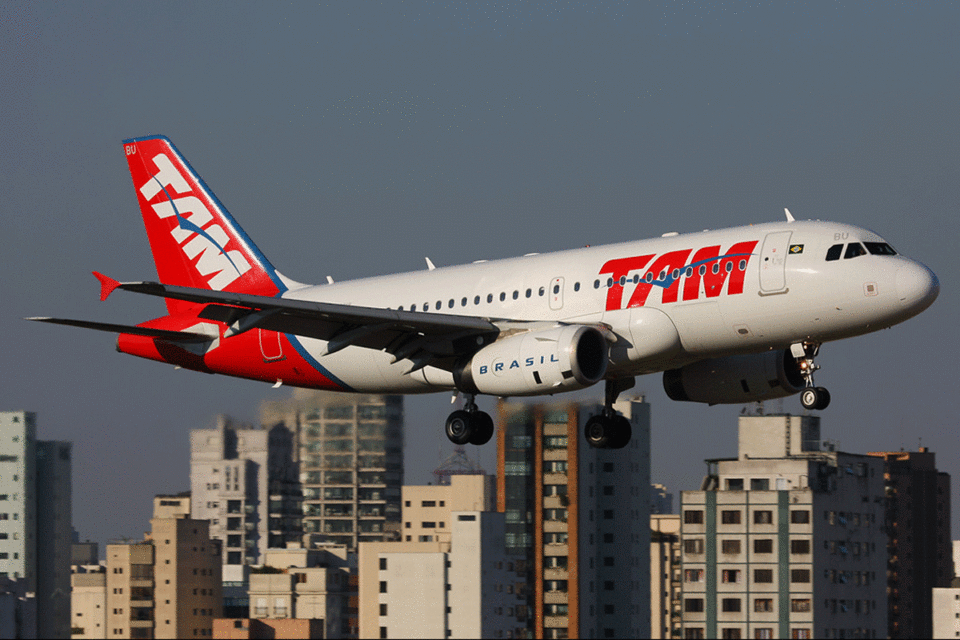 Anac libera voos da TAM, Azul e Gol para Bolívia