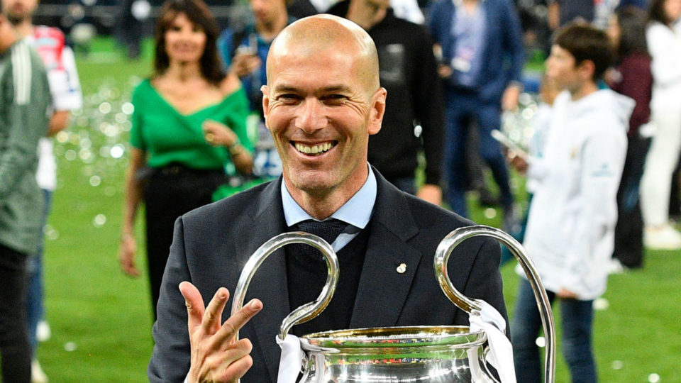 Zidane surpreende e anuncia saída do Real Madrid