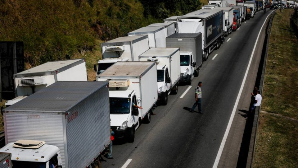 Transporte caro pode anular recuo no diesel