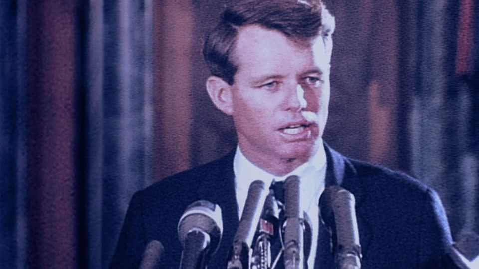 Série da Netflix traz a trajetória de Robert Kennedy