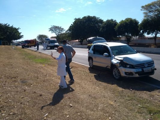 Mãe e filha morrem atropeladas na Rodovia SP-294 • Marília ...