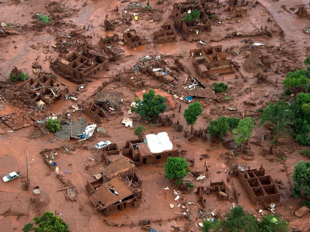 Fechado novo acordo para reparar efeitos da tragédia de Mariana