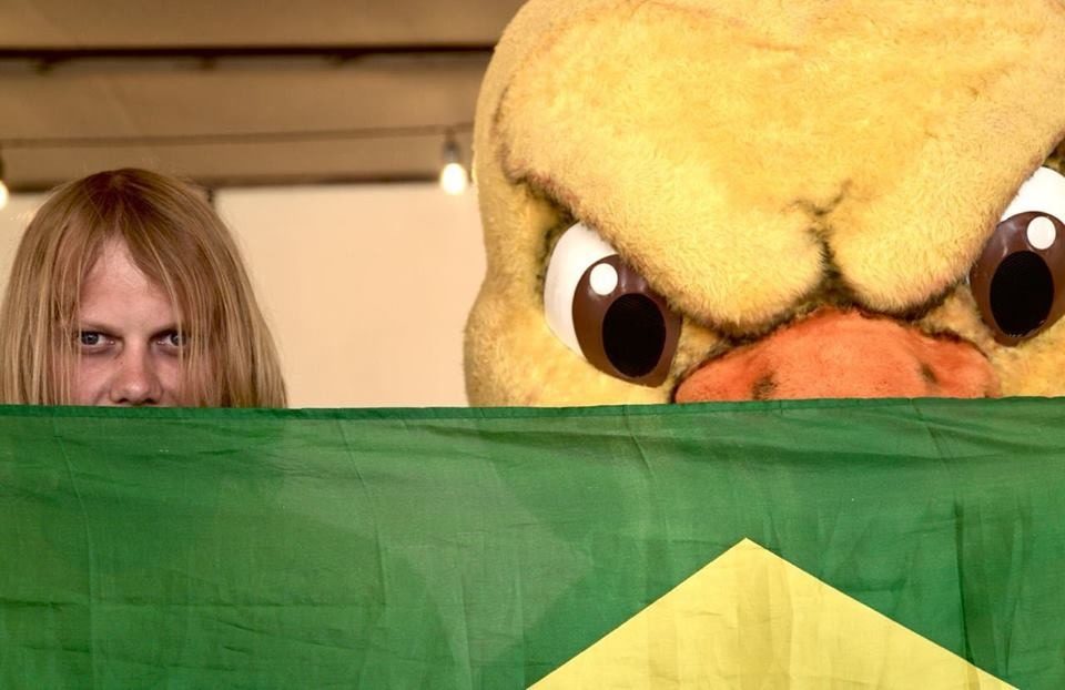 CBF convida ‘torcedor meme’ para o jogo do Brasil