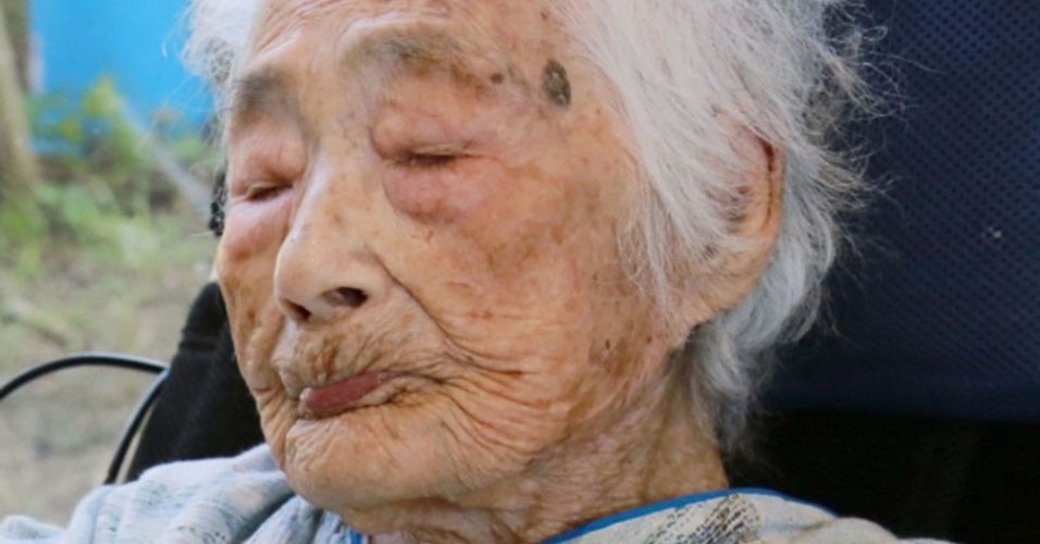 Morre, aos 117 anos, japonesa considerada pessoa mais velha do mundo