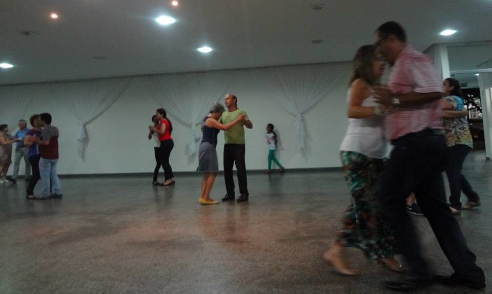 Prefeitura abre inscrições para aulas de dança de salão