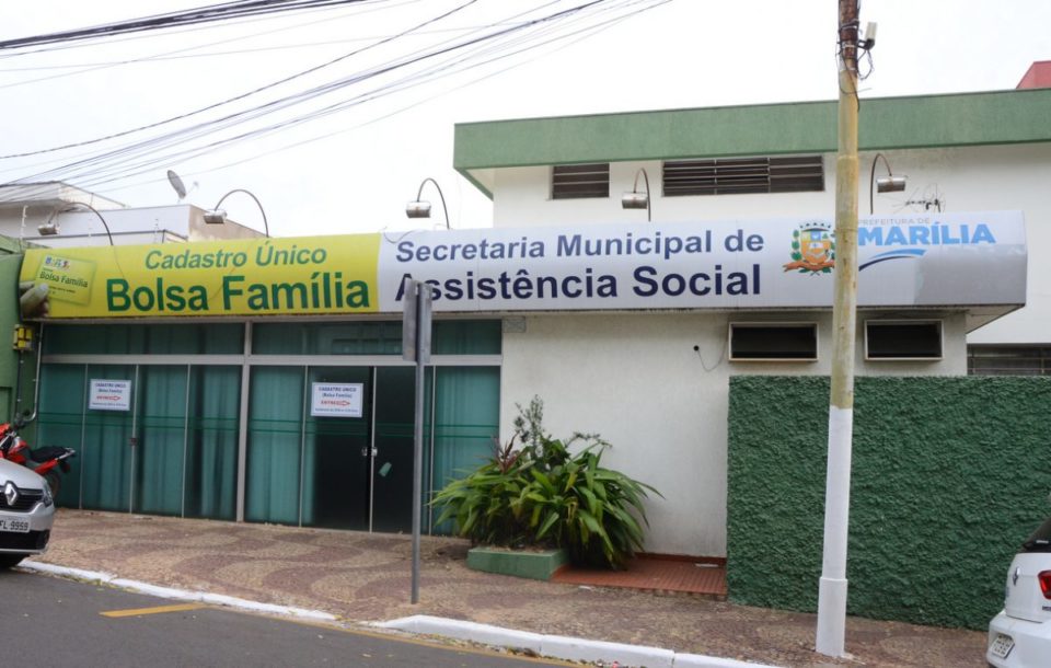 Prefeitura faz corte no orçamento destinado à assistência ao idoso