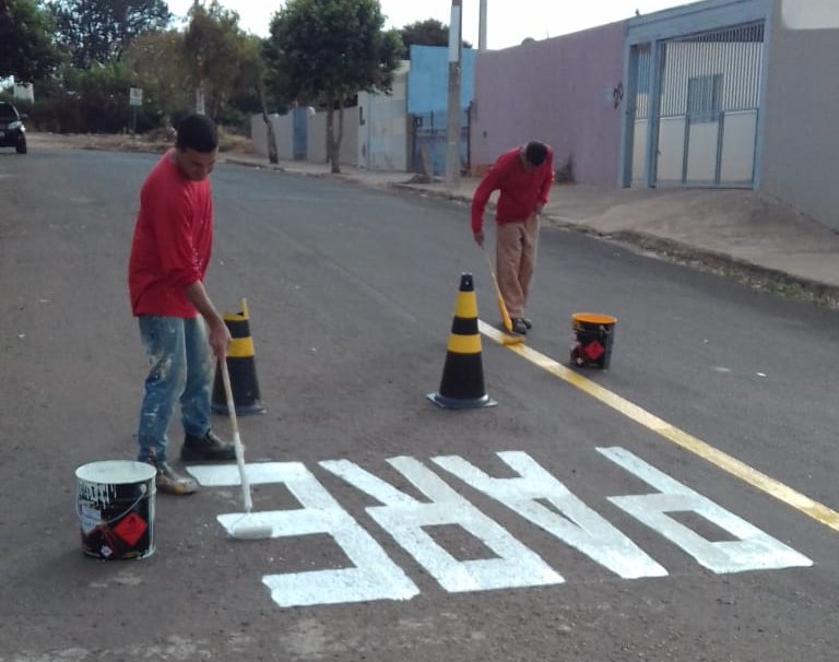 Prefeitura realiza melhorias em Padre Nóbrega e no Nova Marília