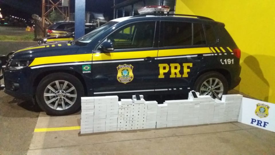 PRF apreende na região carga avaliada em R$ 400 mil