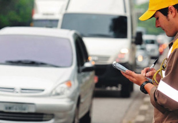 Multas de trânsito poderão ser pagas parceladas no cartão de crédito