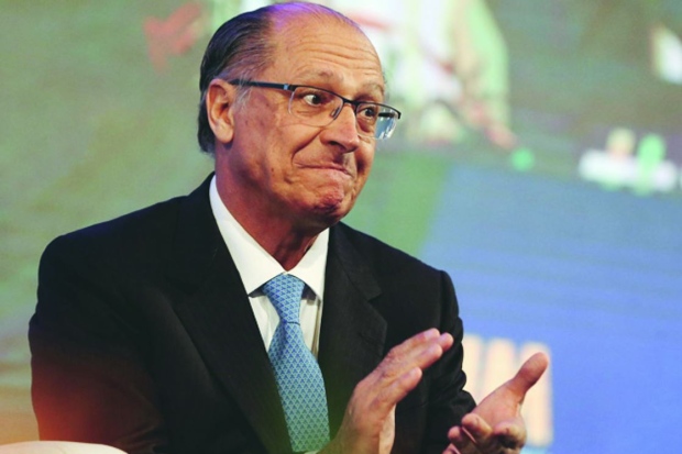 Perillo sugere Meirelles como vice de Alckmin