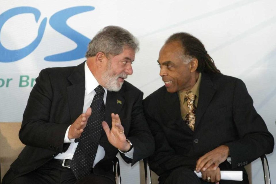 Gilberto Gil depõe a Moro e diz desconhecer atos ilícitos de Lula