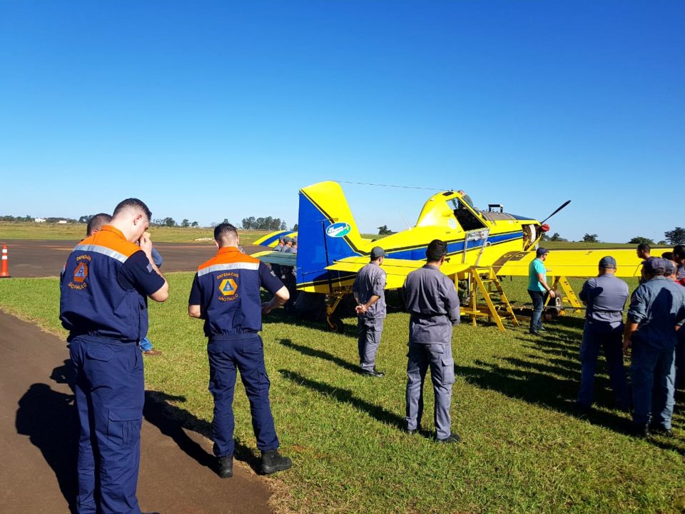 Bombeiros de Marília são capacitados no combate a incêndios com aeronaves