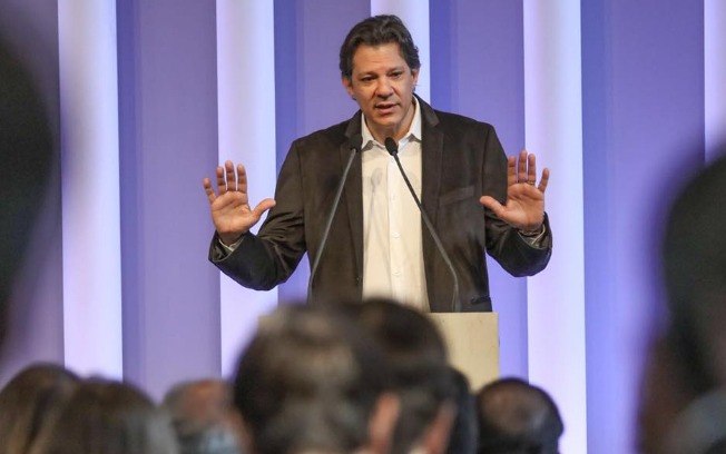 Da cadeia, Lula diz: ‘Haddad é minha voz e minhas pernas’