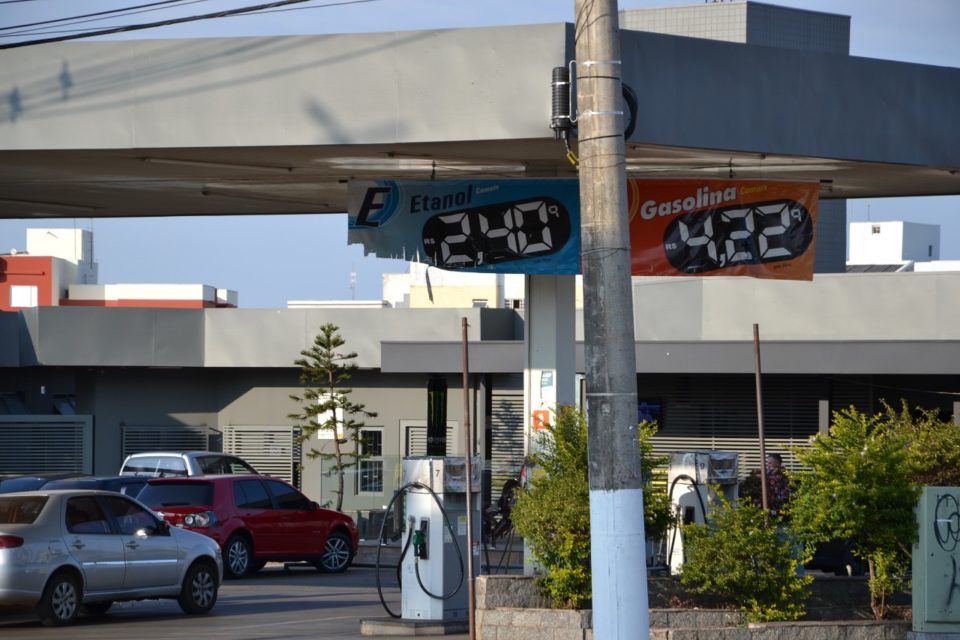 Preço do etanol volta ao patamar anterior a greve dos caminhoneiros