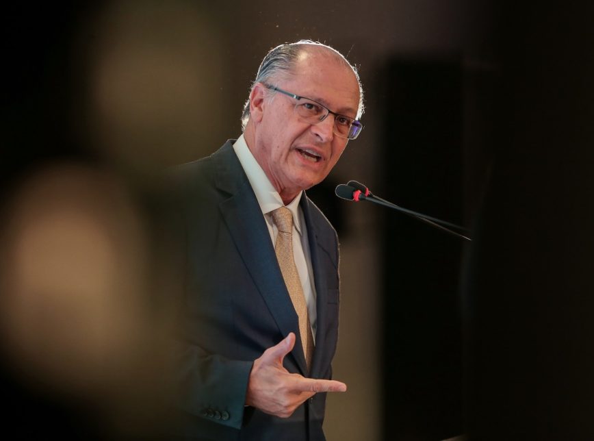 Após fala de FHC, Alckmin grava vídeo e rejeita aliança com ‘radicais’