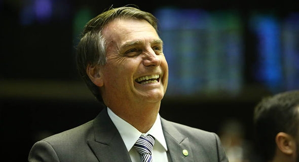 Por Bolsonaro, PSL lança 13 candidaturas próprias