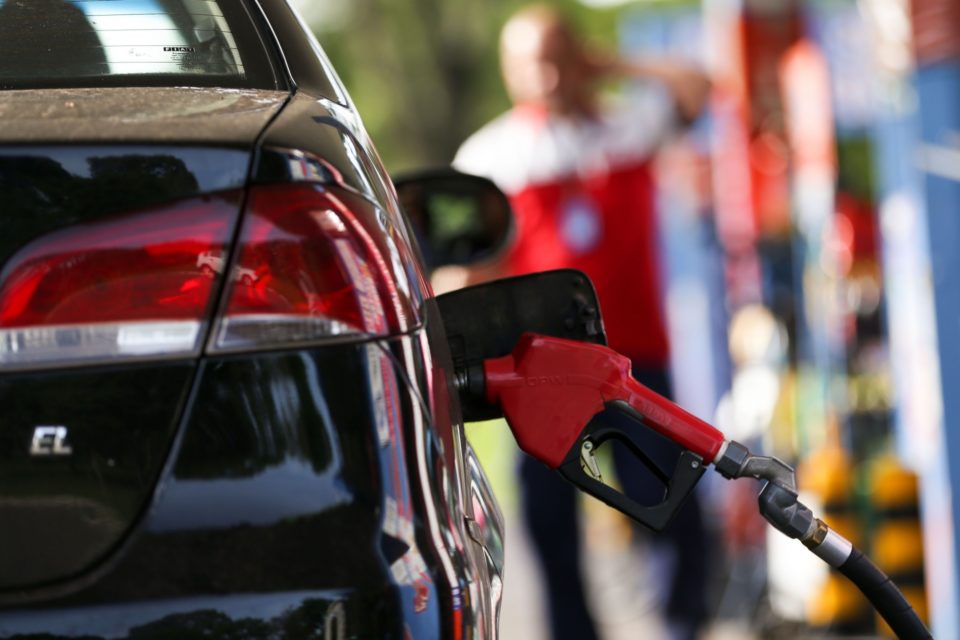 ANP prepara mudanças na divulgação de preços de combustíveis