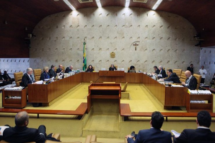 STF vota a favor de prazo para cobrar condenado por improbidade