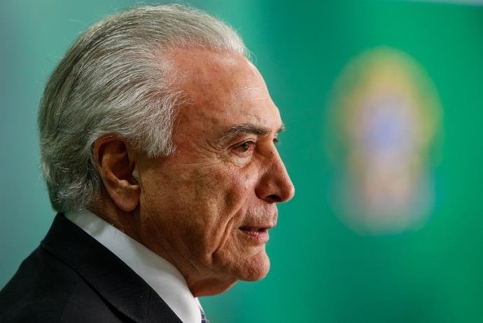 Governo vai propor adiamento de reajuste de servidores para 2020